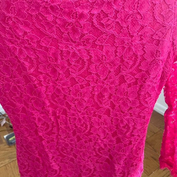 Diane von Furstenberg lace dress - Picture 5 of 6